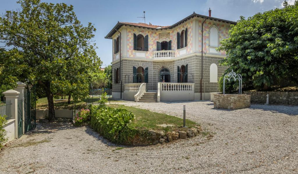 VILLA BELLAVISTA/5-8 OSOB - Oblast LIVORNO